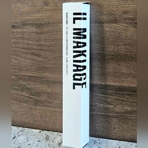 IL MAKIAGE BLACK CARD MASCARA NEW IN BOX